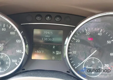 2006 Mercedes-Benz R 500 4Matic z USA, uszkodzony, nr VIN 4JGCB75E96A023571